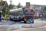 Aarhus Niederflurgelenkwagen 1101-1201 auf Søren Frichs Vej (2016)