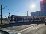 Aarhus Stadtbahn Linie L2 mit Niederflurgelenkwagen 1107-1207nah Nørreport (2021)