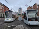 Aarhus Stadtbahn Linie L2 mit Niederflurgelenkwagen 1110-1210 am Nørreport (2020)