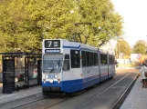 Amsterdam Straßenbahnlinie 7 mit Gelenkwagen 804 auf Frederiksplein (2009)