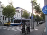 Amsterdam Straßenbahnlinie 9 mit Niederflurgelenkwagen 2127 auf Rembrandtplein (2009)