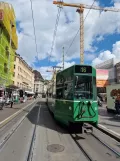 Basel Straßenbahnlinie 16 mit Triebwagen 495 auf Marktplatz (2023)