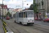 Beograd Straßenbahnlinie 13 mit Gelenkwagen 341 auf Beogradska (2008)