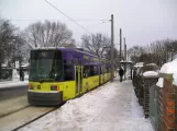 Berlin Schnelllinie M1 mit Niederflurgelenkwagen 1015 am Heinrich-Böll-Str. (2010)