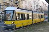 Berlin Schnelllinie M1 mit Niederflurgelenkwagen 1047 auf Schönhauser Allee (2011)