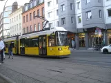 Berlin Schnelllinie M1 mit Niederflurgelenkwagen 1543nah Rosenthaler Platz (2016)