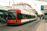 Bremen Straßenbahnlinie 6 mit Niederflurgelenkwagen 3120 am Hauptbahnhof (2007)