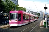 Darmstadt Straßenbahnlinie 7 mit Niederflurgelenkwagen 9871 am Rhein-/Neckarstraße (2003)