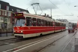 Den Haag Straßenbahnlinie 19 mit Gelenkwagen 3088 auf Phoenixstraat (2011)