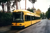 Dresden Straßenbahnlinie 1 mit Niederflurgelenkwagen 2523 am Kleinzschachwitz  Freystraße (2002)