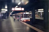 Duisburg Regionallinie U79 mit Gelenkwagen 4246 am Hauptbahnhof (1996)