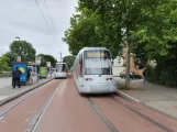 Düsseldorf Regionallinie U71 mit Niederflurgelenkwagen 3354 am Benrath S (2020)