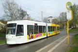 Gera Zusätzliche Linie 2 mit Niederflurgelenkwagen 206 "Auguste Zabel" am Bahnhof Zwötzen (2014)