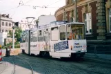 Görlitz Straßenbahnlinie 1 mit Gelenkwagen 302 am Postplatz (2004)