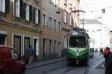 Graz Straßenbahnlinie 5 mit Gelenkwagen 531 auf Jakominiplatz (2008)