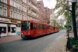 Hannover Straßenbahnlinie 10 mit Gelenkwagen 6212 am Leinaustraße (2006)