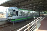 Hannover Straßenbahnlinie 4 mit Gelenkwagen 2502 am Garbsen (2014)