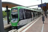 Hannover Straßenbahnlinie 7 mit Gelenkwagen 3018 am Misburg (2016)