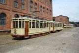 Hannover Triebwagen 830 vor Straßenbahn-Museum (2008)