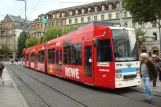 Heidelberg Straßenbahnlinie 22 mit Gelenkwagen 267 "Simfeopol" am Bismarckplatz (2009)