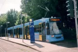 Kassel Straßenbahnlinie 7 mit Niederflurgelenkwagen 471 am Ihringshäuser Straße (2007)