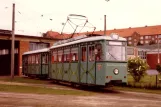 Kiel Triebwagen 198 vor Betriebshof Gaarden (1981)