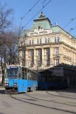 Krakau Straßenbahnlinie 10 mit Triebwagen 717 auf Świętej Gertrudy (2011)