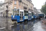 Krakau Straßenbahnlinie 3 mit Triebwagen 838 nahe bei Teatr Bagatela (2011)