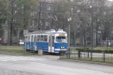 Krakau Zusätzliche Linie 17 mit Gelenkwagen 164 auf plac Centralny Imienia Ronalda Reagana (2011)