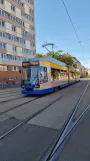 Leipzig Straßenbahnlinie 34 mit Niederflurgelenkwagen 1128 am Hbf Westseite (2024)