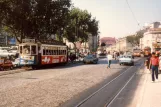 Lissabon Straßenbahnlinie 3 mit Triebwagen 323 auf Martim Moniz (1985)