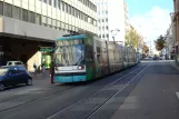 Ludwigshafen am Rhein Straßenbahnlinie 10 mit Niederflurgelenkwagen 632 am Kaiser-Wilheim Straße (2009)