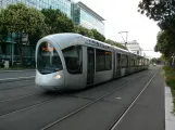 Lyon Straßenbahnlinie T3 mit Niederflurgelenkwagen 81 am Gare Part-Dieu Villette (2014)