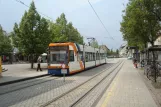 Mannheim Regionallinie 4 mit Niederflurgelenkwagen 2208 am Hans-Warsch-Platz (2014)