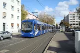 Mannheim Regionallinie 4 mit Niederflurgelenkwagen 705 am Pfalzbau (Wilhelm-Hack-Museum) (2009)