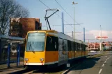 Mülheim an der Ruhr Straßenbahnlinie 104 mit Gelenkwagen 276 am Abzweig Aktienstr. (2004)