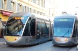 Nizza Straßenbahnlinie 1 mit Niederflurgelenkwagen 014 am Garibaldi (2014)