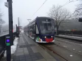 Odense Letbane mit Niederflurgelenkwagen 02 "Kompasset" am Højstrup (2023)