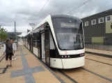 Odense Letbane mit Niederflurgelenkwagen 06 "Kærligheden" am Vesterbro (2022)