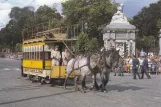 Postkarte: Brüssel Tourist Tramway mit Pferdebahnwagen 7 auf Place des Palais/Paleizenplein (1985)