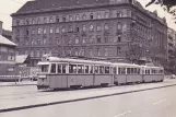 Postkarte: Budapest Straßenbahnlinie 49 mit Triebwagen 3248nah Karolina út (1980)