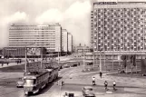 Postkarte: Dresden Straßenbahnlinie 11 mit Triebwagen 1906 auf Leninplatz (Wiener Platz) (1971)