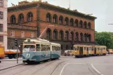 Postkarte: Kopenhagen Touristenbahn T mit Gelenkwagen 802 auf Holmens Kanal (1961)