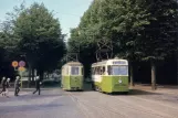 Postkarte: Malmö Straßenbahnlinie 4 mit Triebwagen 76 nahe bei Stadsbiblioteket (1965)