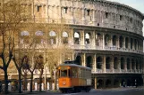 Postkarte: Rom Straßenbahnlinie 13 mit Triebwagen 2073 nahe bei Colosseo (1980)