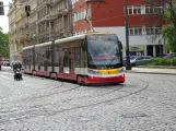 Prag Straßenbahnlinie 20 mit Niederflurgelenkwagen 9347 am Újezd (2024)