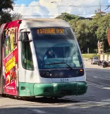 Rom Straßenbahnlinie 3 mit Niederflurgelenkwagen 9235 nahe bei Villa Borghese (2020)