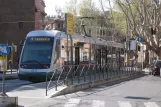 Rom Straßenbahnlinie 8 mit Niederflurgelenkwagen 9212 auf Trastevere/Min Istruzione (2010)