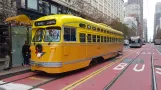 San Francisco F-Market & Wharves mit Triebwagen 1052nah Market & 5th (2019)