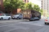 San Francisco Kabelstraßenbahn California mit Kabelstraßenbahn 50 nahe bei California & Grant (2010)